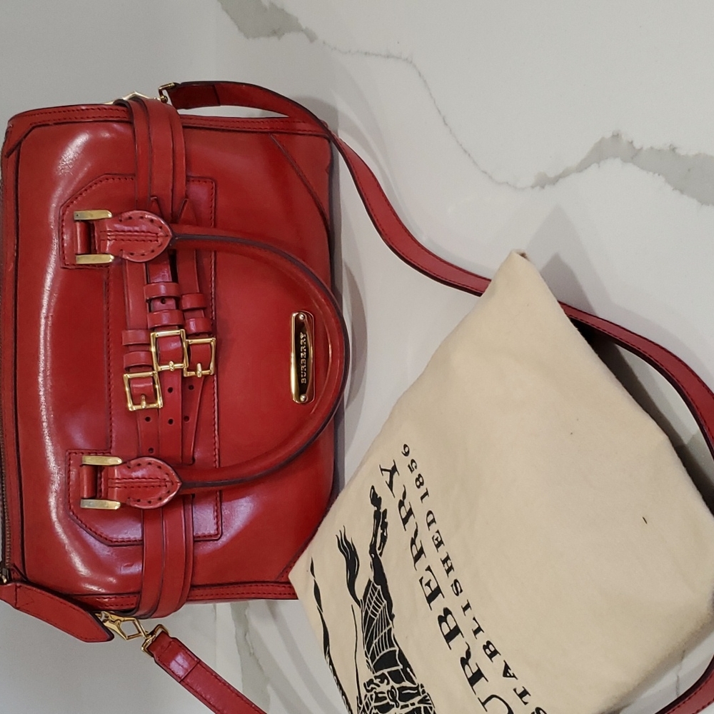 Authentic Burberry Red Leather Bag - Picture 6 of 6